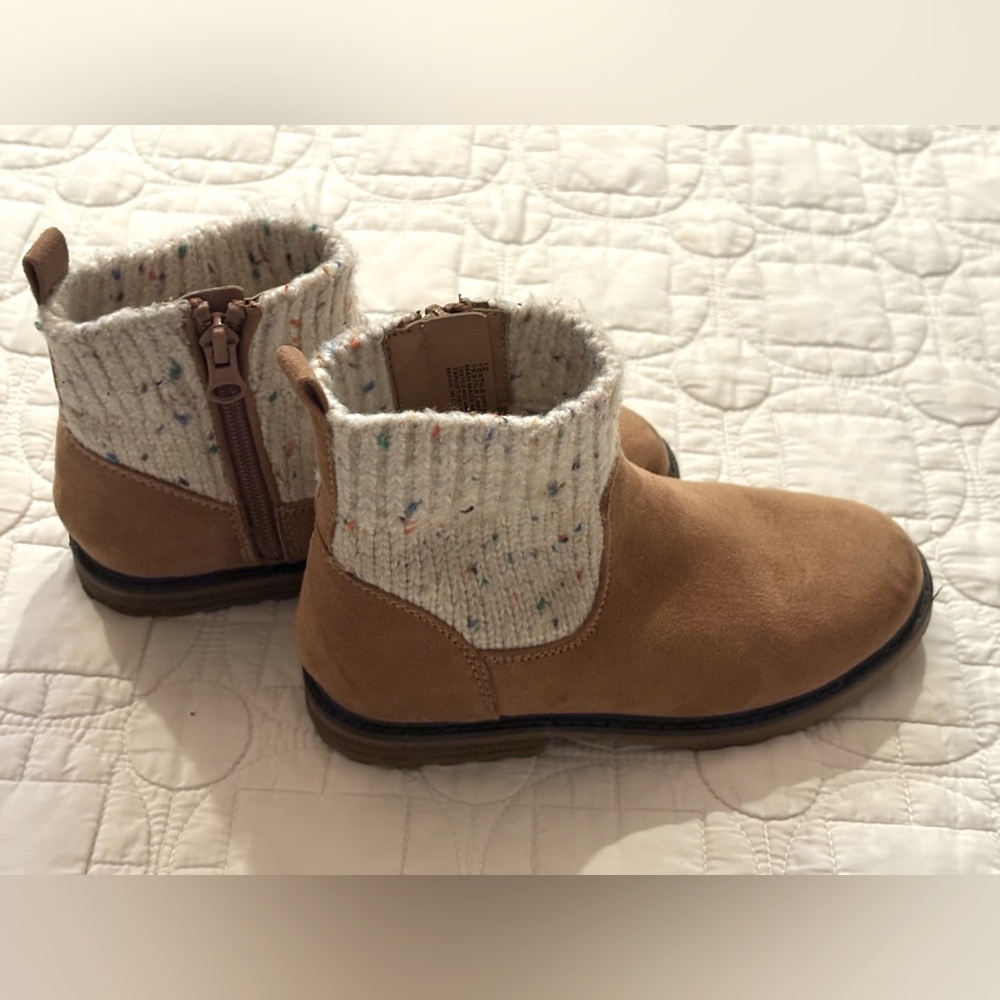 Size 12 Cat and Jack Boots- excellent condition